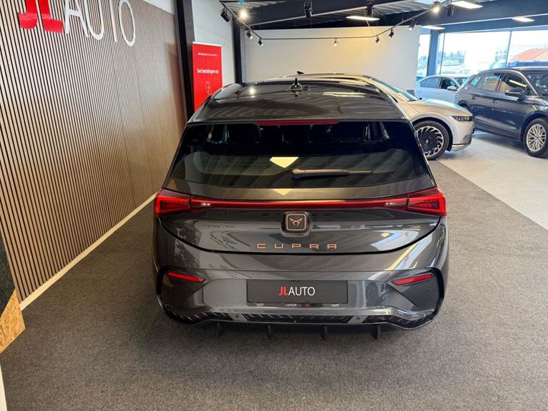 Cupra Born 58 Dinamica Pack