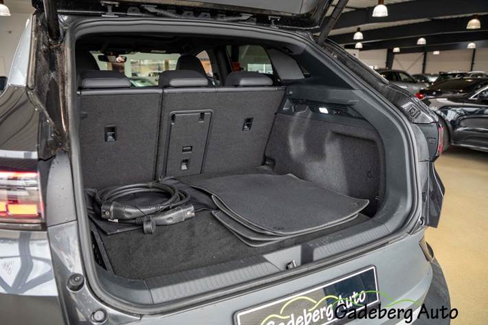 Grå VW ID.4 fra 2021