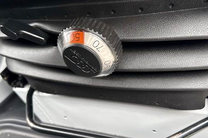 Hvid Mercedes Sprinter 317 fra 2020