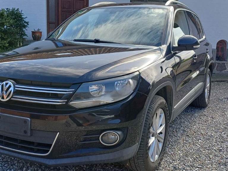 VW Tiguan 2,0 TDi 140 Sport & Style DSG 4Motion Van