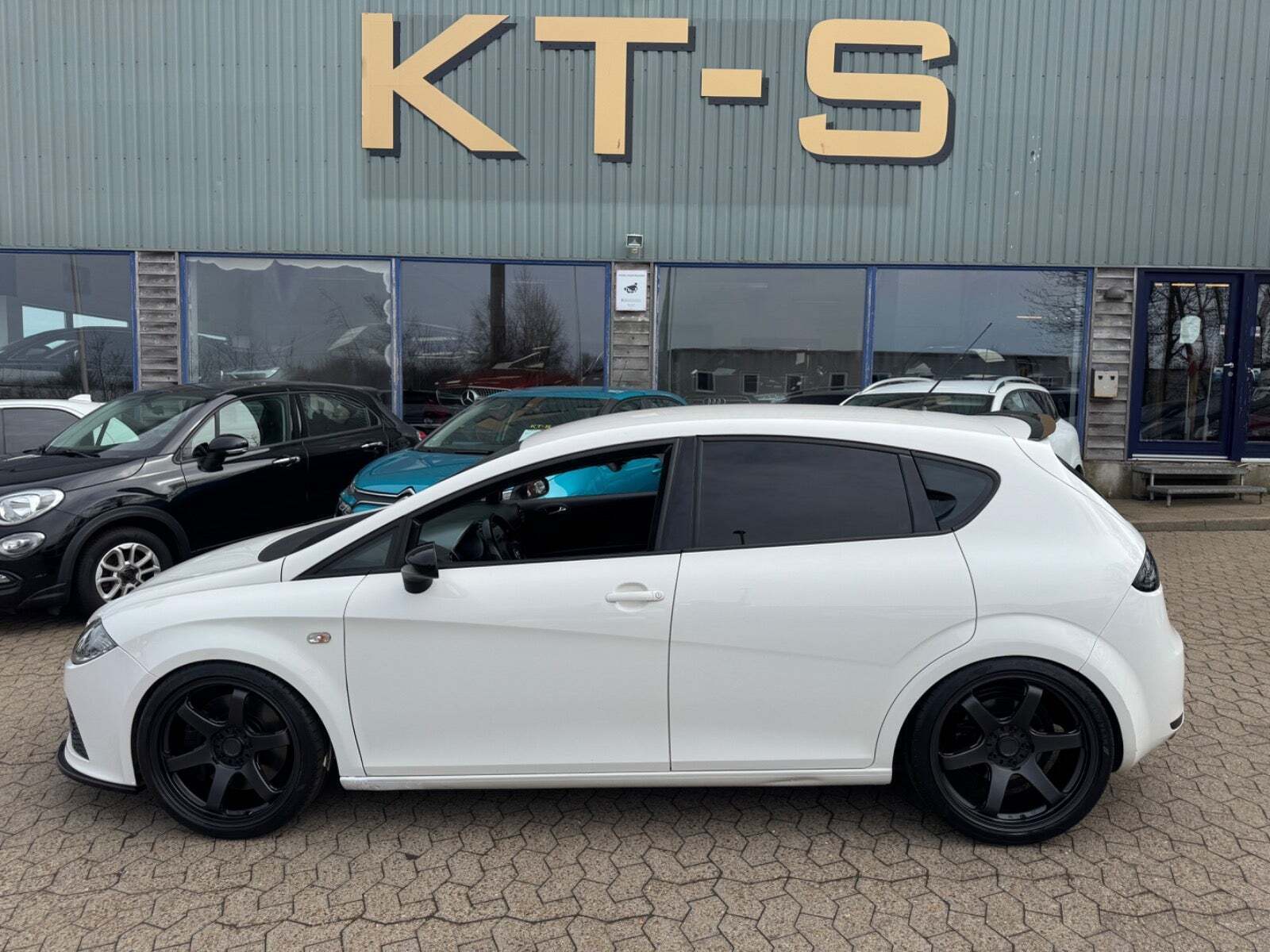 Sort Seat Leon fra 2008