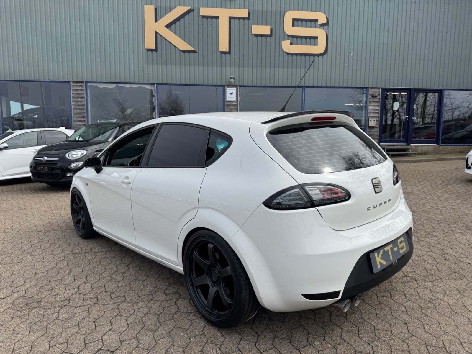Sort Seat Leon fra 2008
