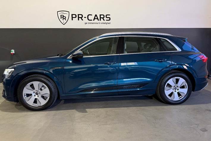 undefined Audi e-tron fra 2019