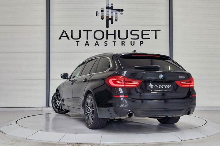 Sort BMW 530i fra 2018