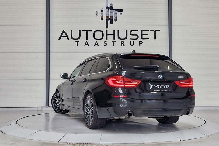 Sort BMW 530i fra 2018
