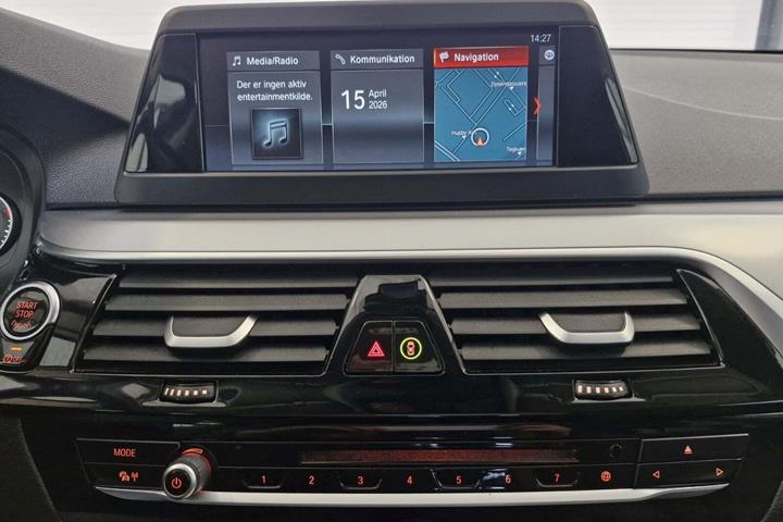 Sort BMW 530i fra 2018
