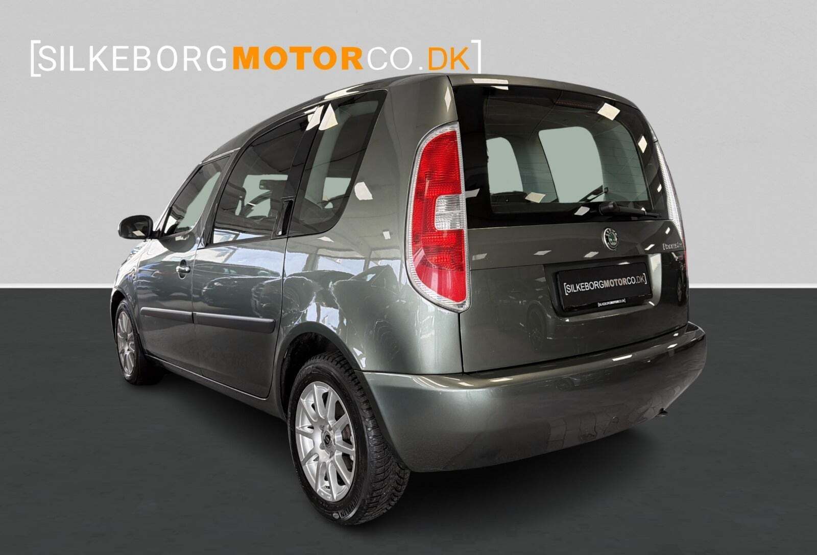 Grøn Skoda Roomster fra 2007