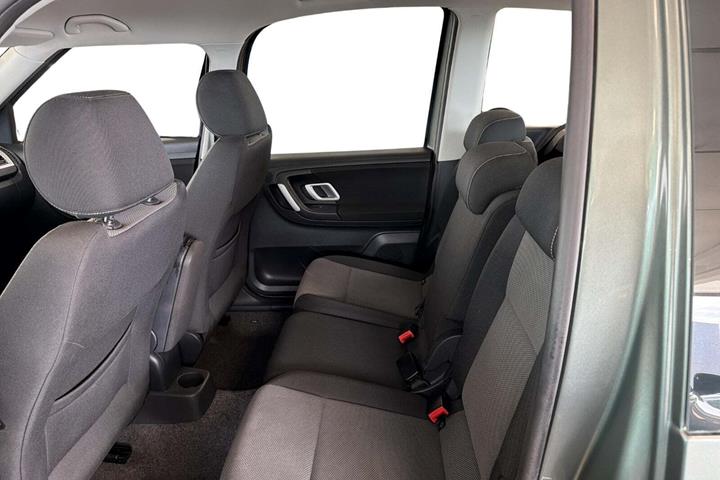 Grøn Skoda Roomster fra 2007