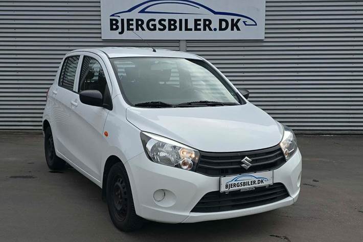 Hvid Suzuki Celerio fra 2015 set udefra