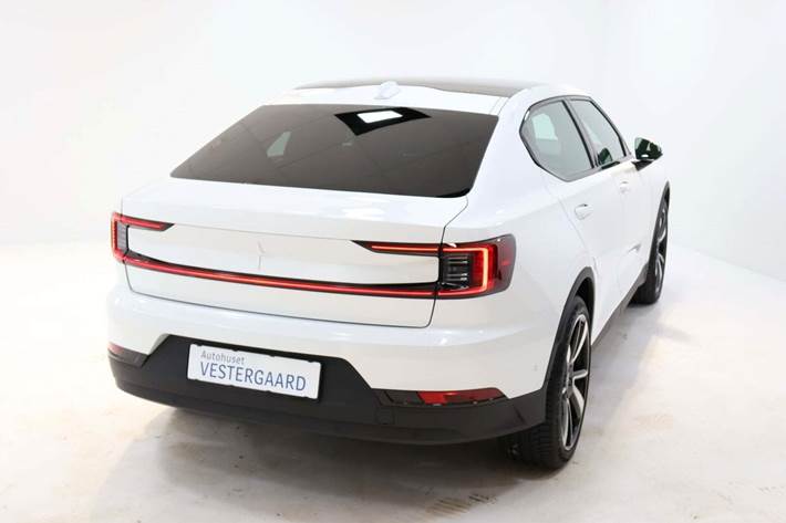 Hvid Polestar 2 fra 2023