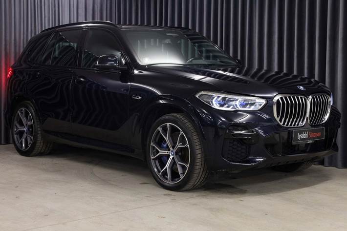 Sort BMW X5 fra 2022