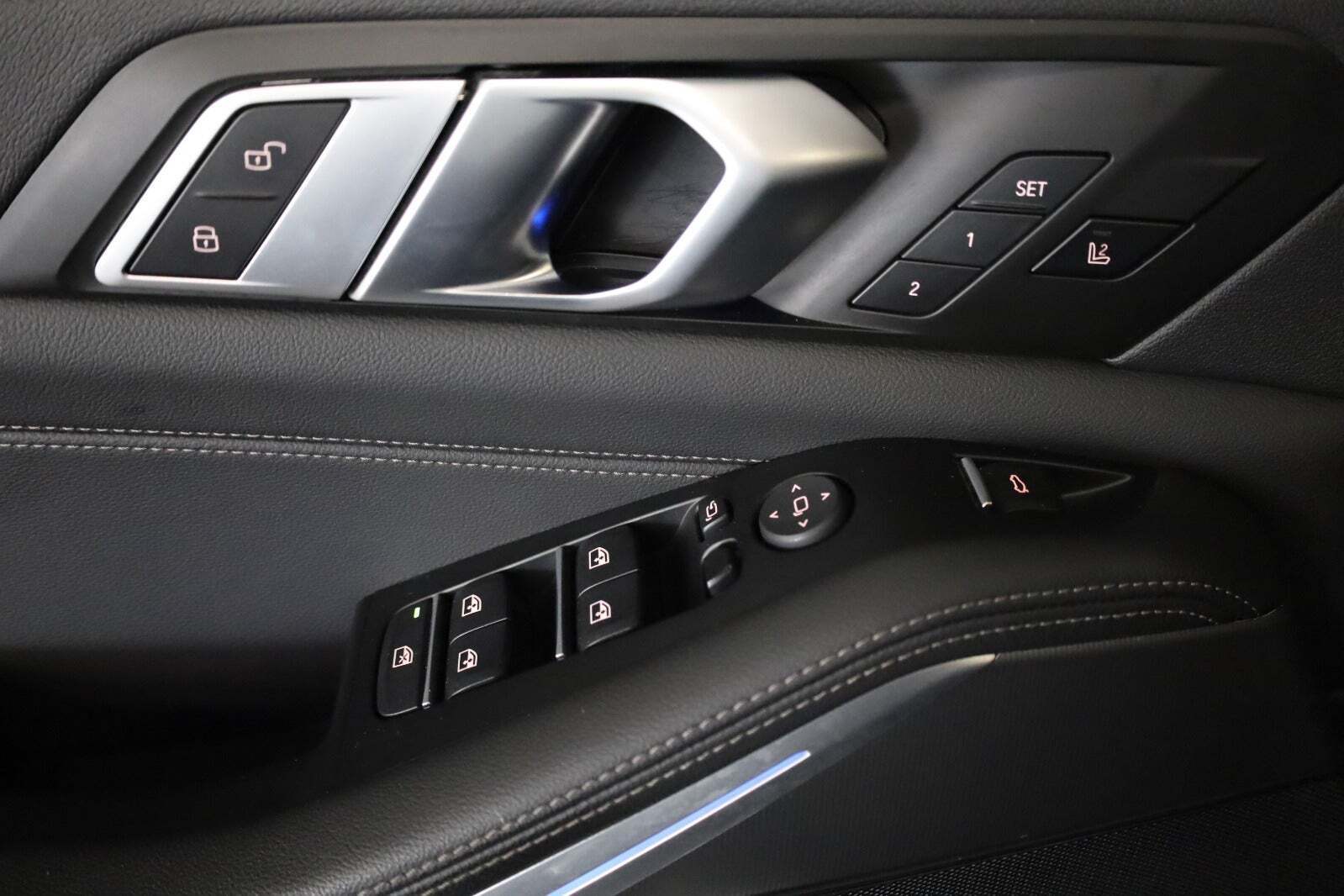 Sort BMW X5 fra 2022