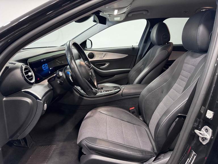 Mercedes E300 de 2,0 Avantgarde stc. aut.