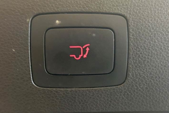 Hvid Maxus Euniq6 fra 2024