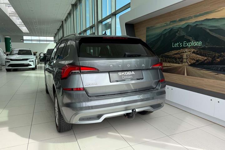 Grå Skoda Kamiq fra 2022