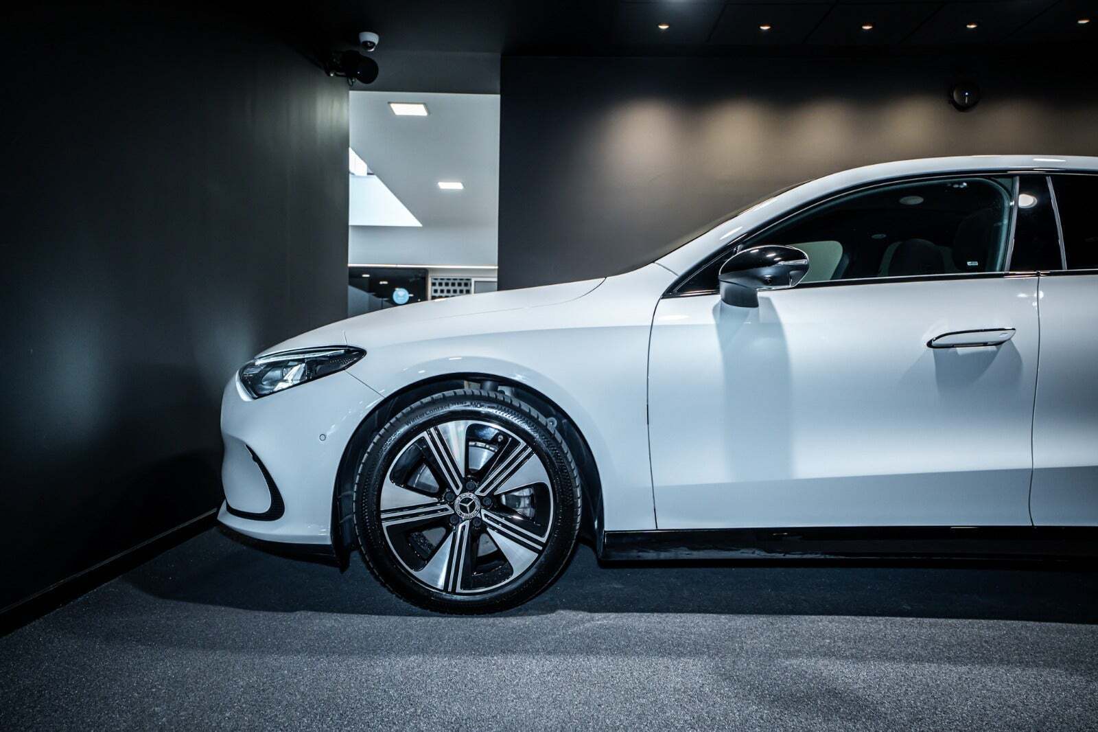 Hvid Mercedes CLA250+ fra 2025