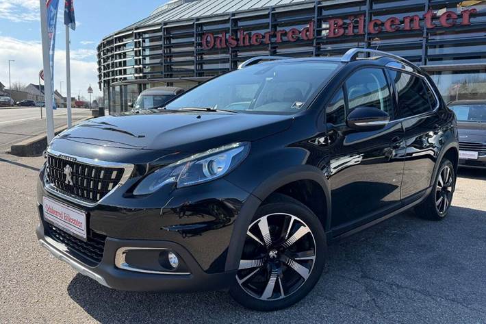 Sort Peugeot 2008 fra 2019