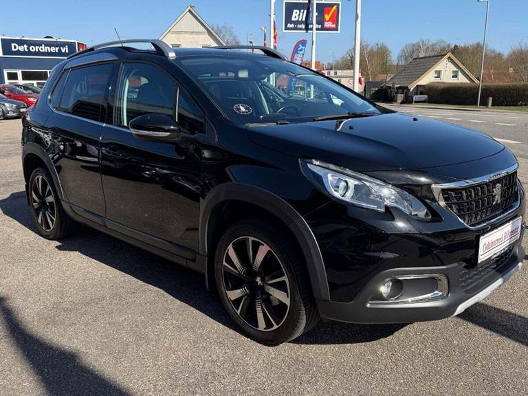 Peugeot 2008 1,2 PureTech 110 Allure
