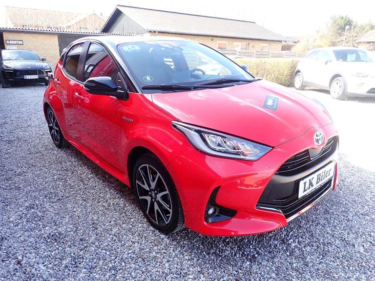 Toyota Yaris 1,5 Hybrid H3 Premier Edition e-CVT