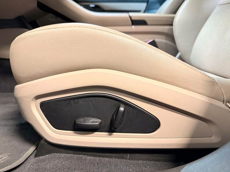 Porsche Taycan 4 Performance+ Cross Turismo