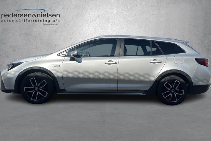 Sølv Toyota Corolla fra 2020