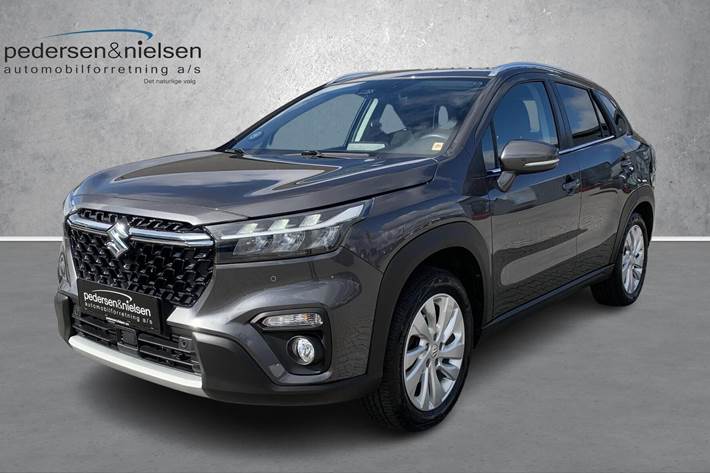 Grå Suzuki S-Cross fra 2022