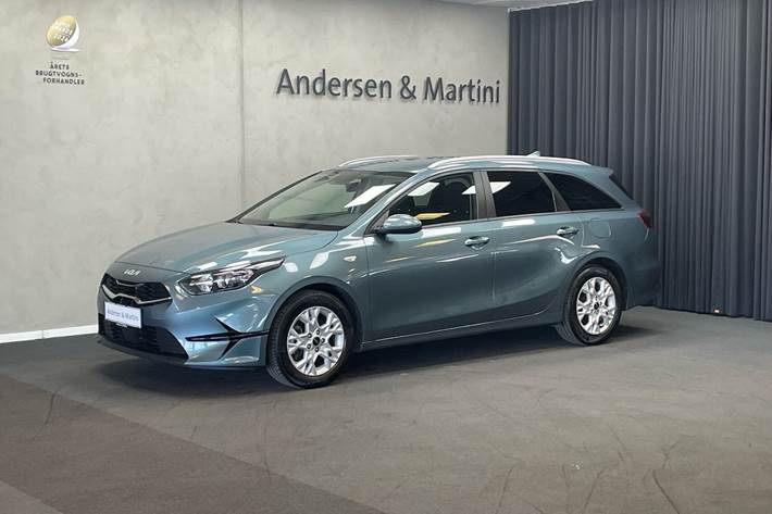 Grå Kia Ceed fra 2023
