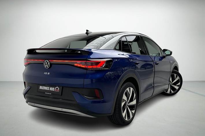 Blå VW ID.5 fra 2023