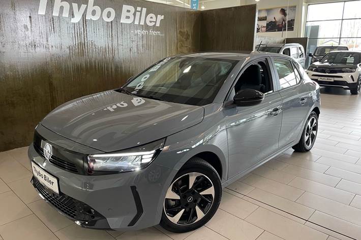 Grå Opel Corsa-e fra 2024