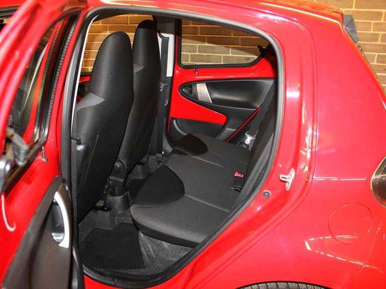 Toyota Aygo 1,0 VVT-i T1