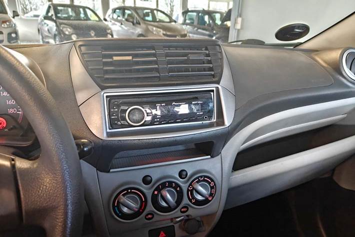 undefined Suzuki Alto fra 2011