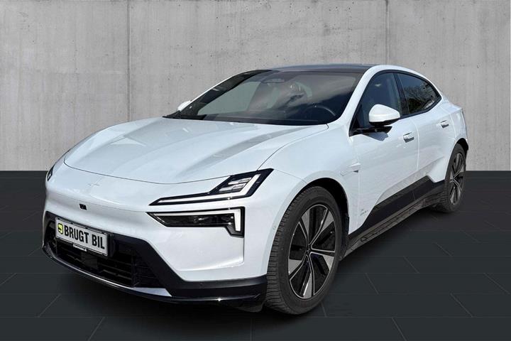 Hvid Polestar 4 fra 2024 set udefra