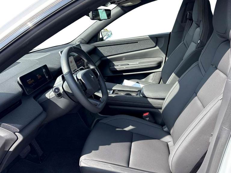 Polestar 4 Long Range