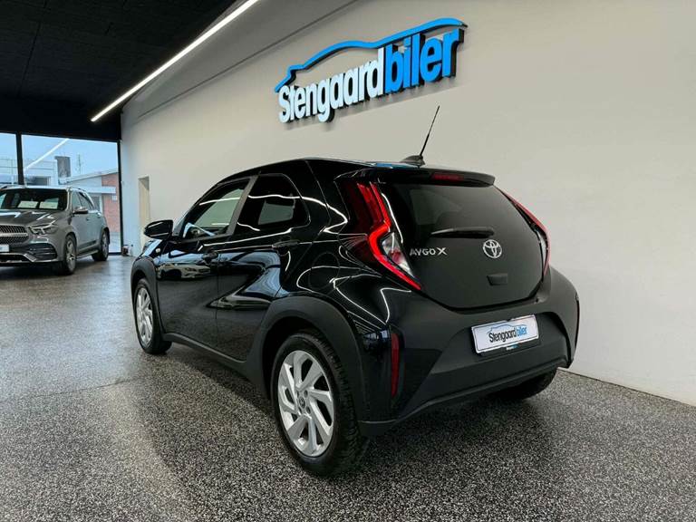 Toyota Aygo X 1,0 Undercover