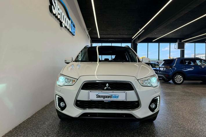 Hvid Mitsubishi ASX fra 2015