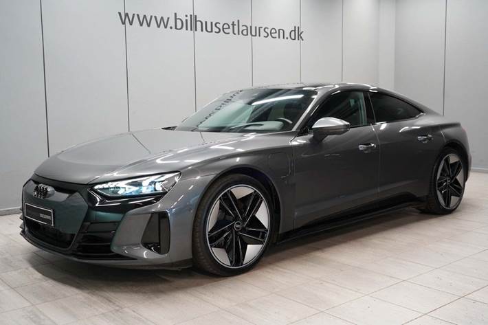 Grå Audi e-tron GT fra 2022