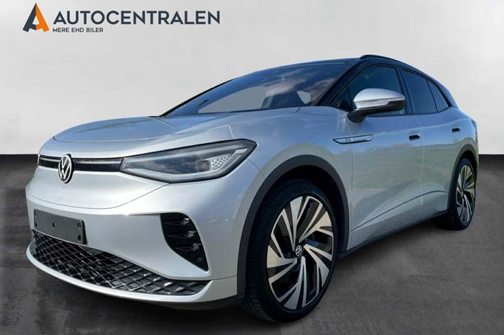 Sølv VW ID.4 fra 2021 set udefra
