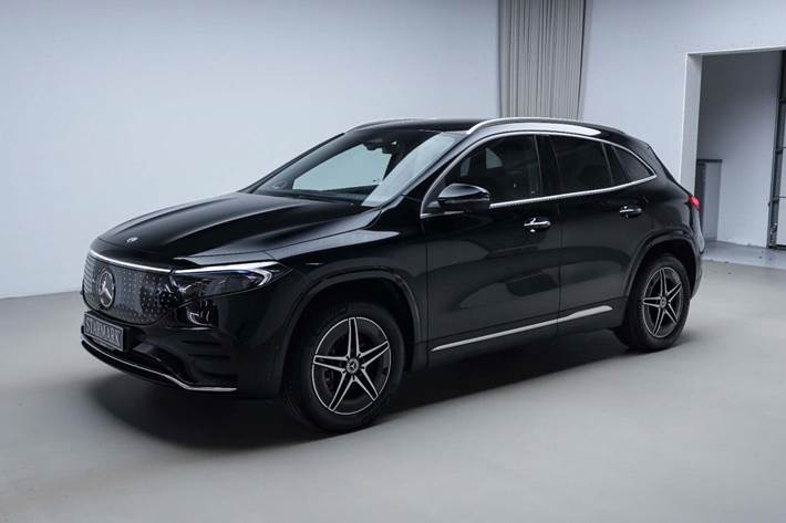 Sort Mercedes EQA350 fra 2025