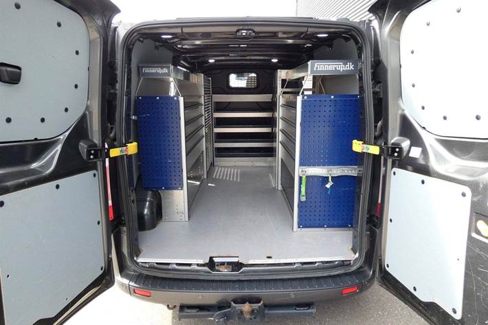 Grå Ford Transit Custom 320 L2 fra 2024