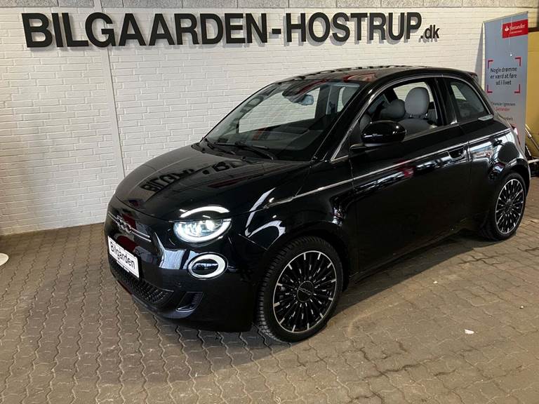 Fiat 500e 42 la Prima