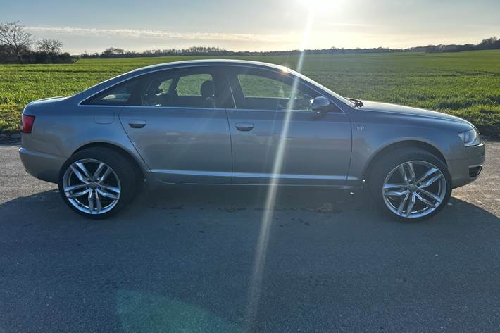 Sølv Audi A 6 fra 2007