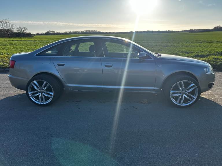 Audi A 6 2,4 2,4 limousine