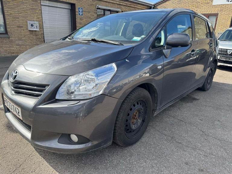 Toyota Verso 2,0 D-4D T1 7prs