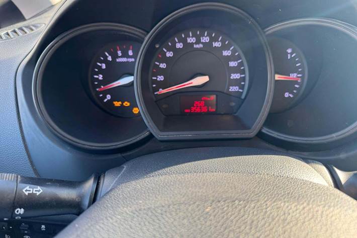 undefined Kia Rio fra 2012