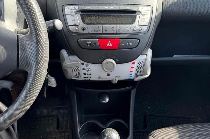 undefined Peugeot 107 fra 2014