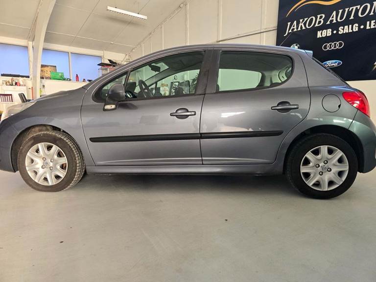 Peugeot 207 1,4 VTi Comfort+