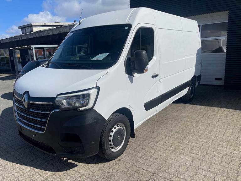 Renault Master IV T35 2,3 dCi 150 L2H2 Kassevogn