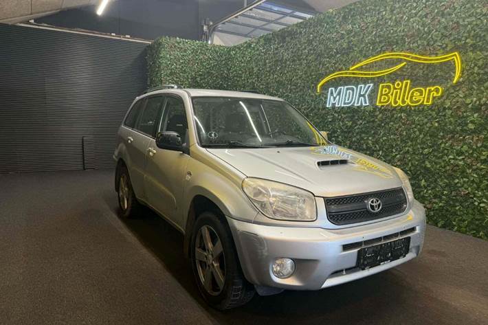 undefined Toyota RAV4 fra 2004