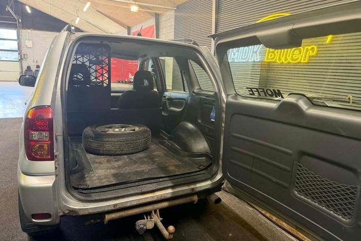 undefined Toyota RAV4 fra 2004