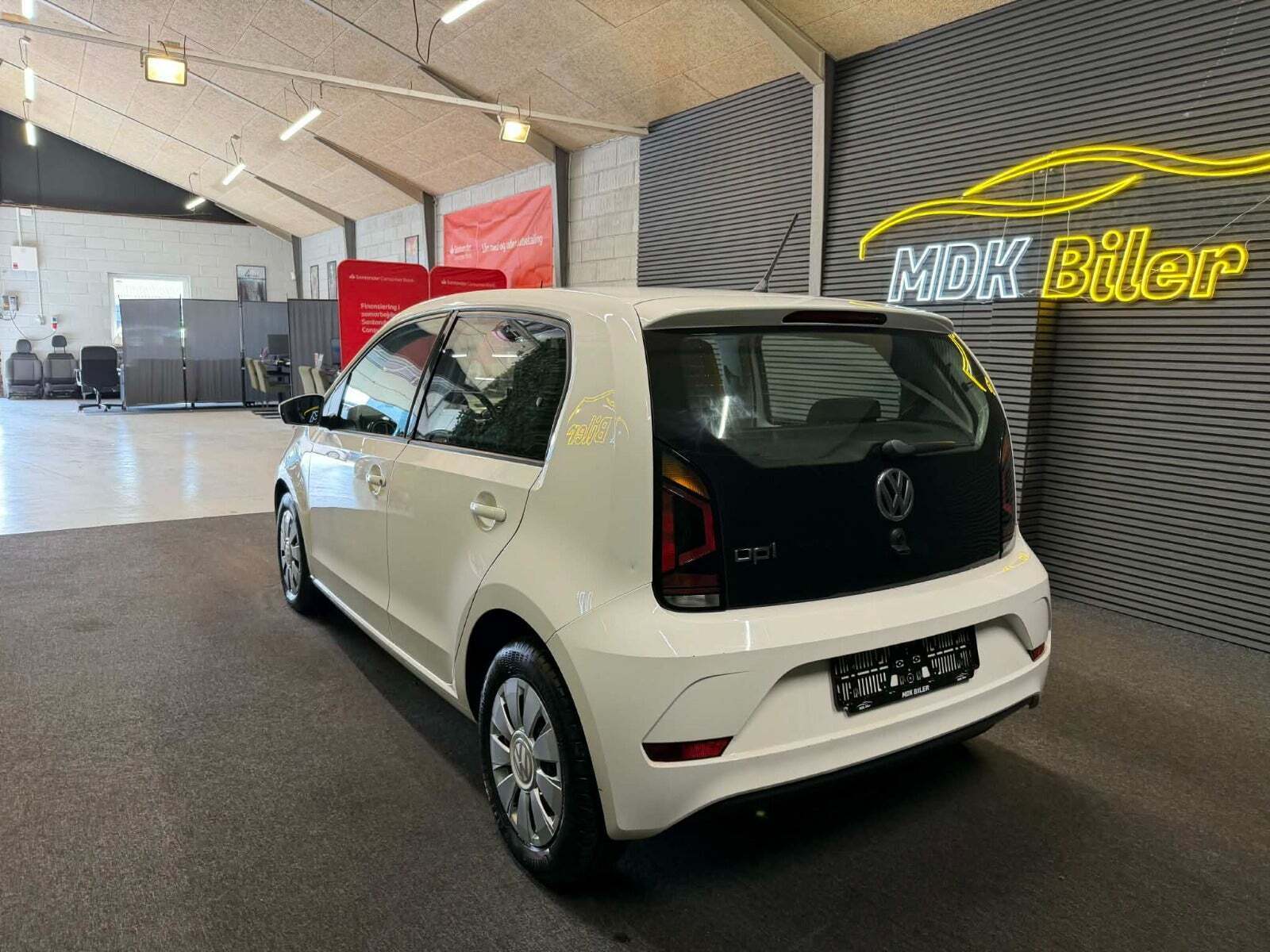 Hvid VW UP! fra 2019